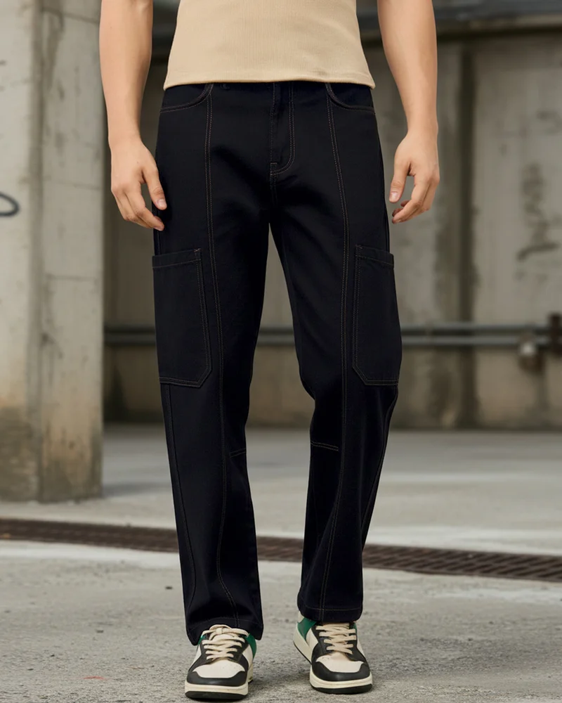 bewakoof Men's Black Straight Fit Cargo Mid-Rise Jeans